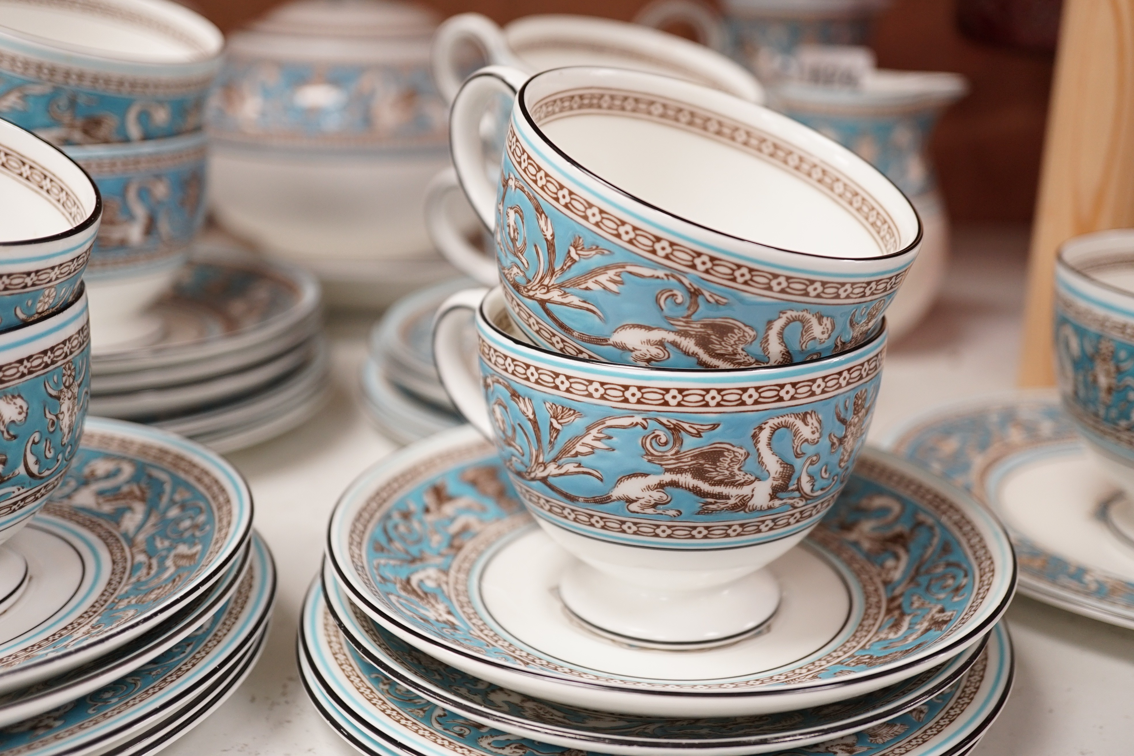 A Wedgwood ‘Florentine’ pattern 2714 part tea service